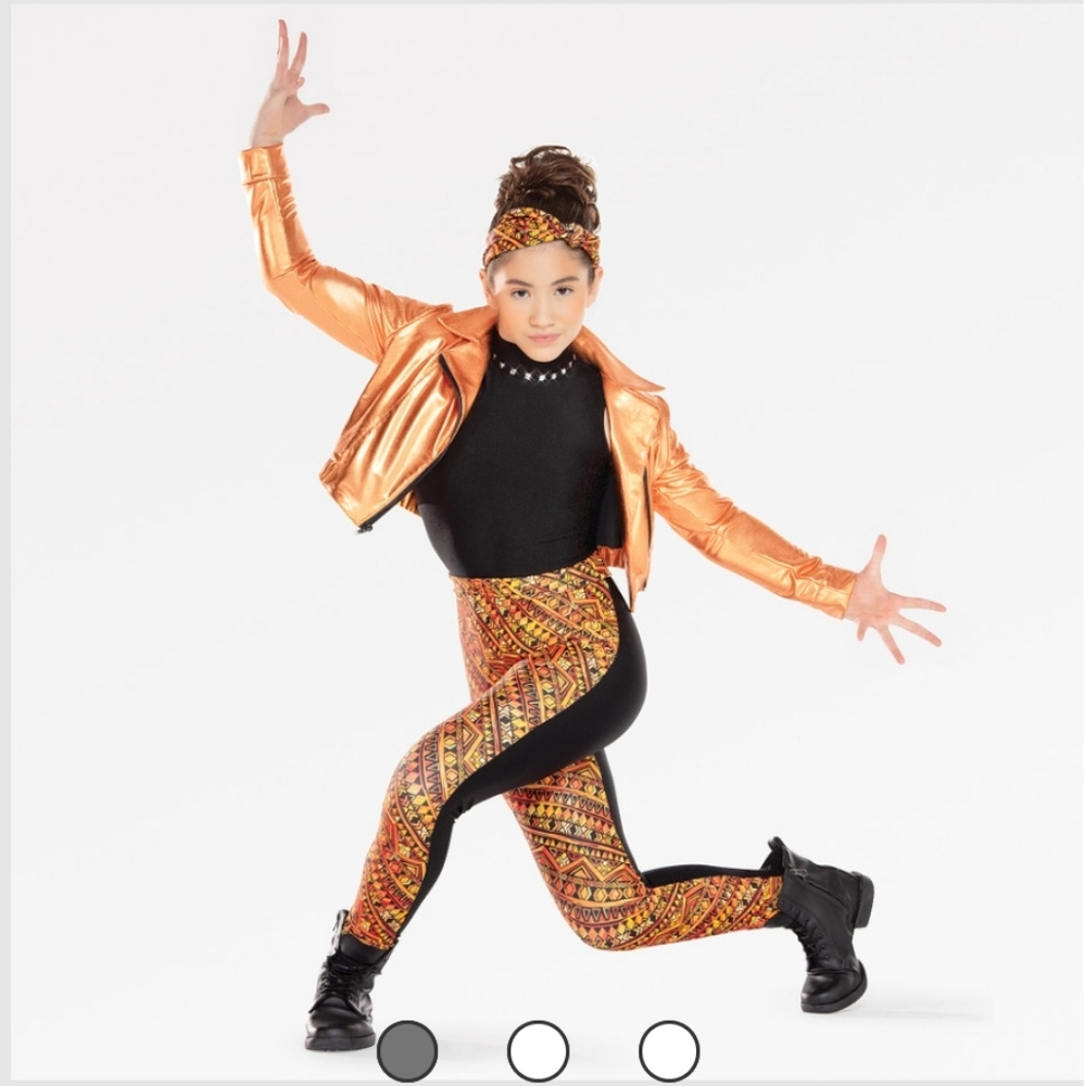 Revolution Dance Hip Hop Costume, Adult size Small, NEW
